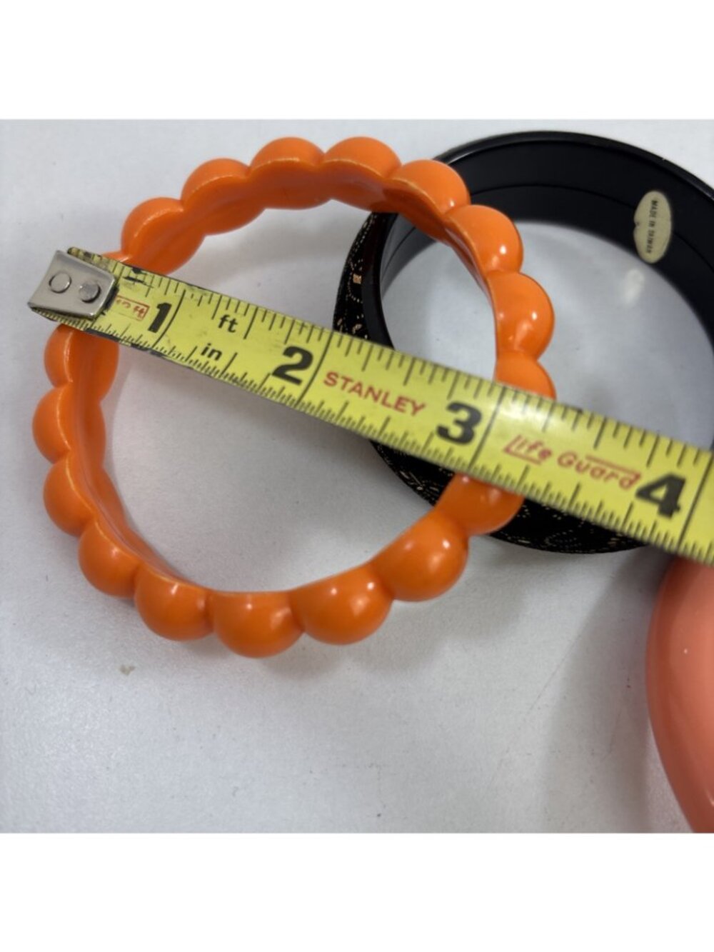 Vintage Estate Find Ten PLASTIC BANGLE BRACELETS Colors Hippie Bohemian Retro - Picture 9 of 11